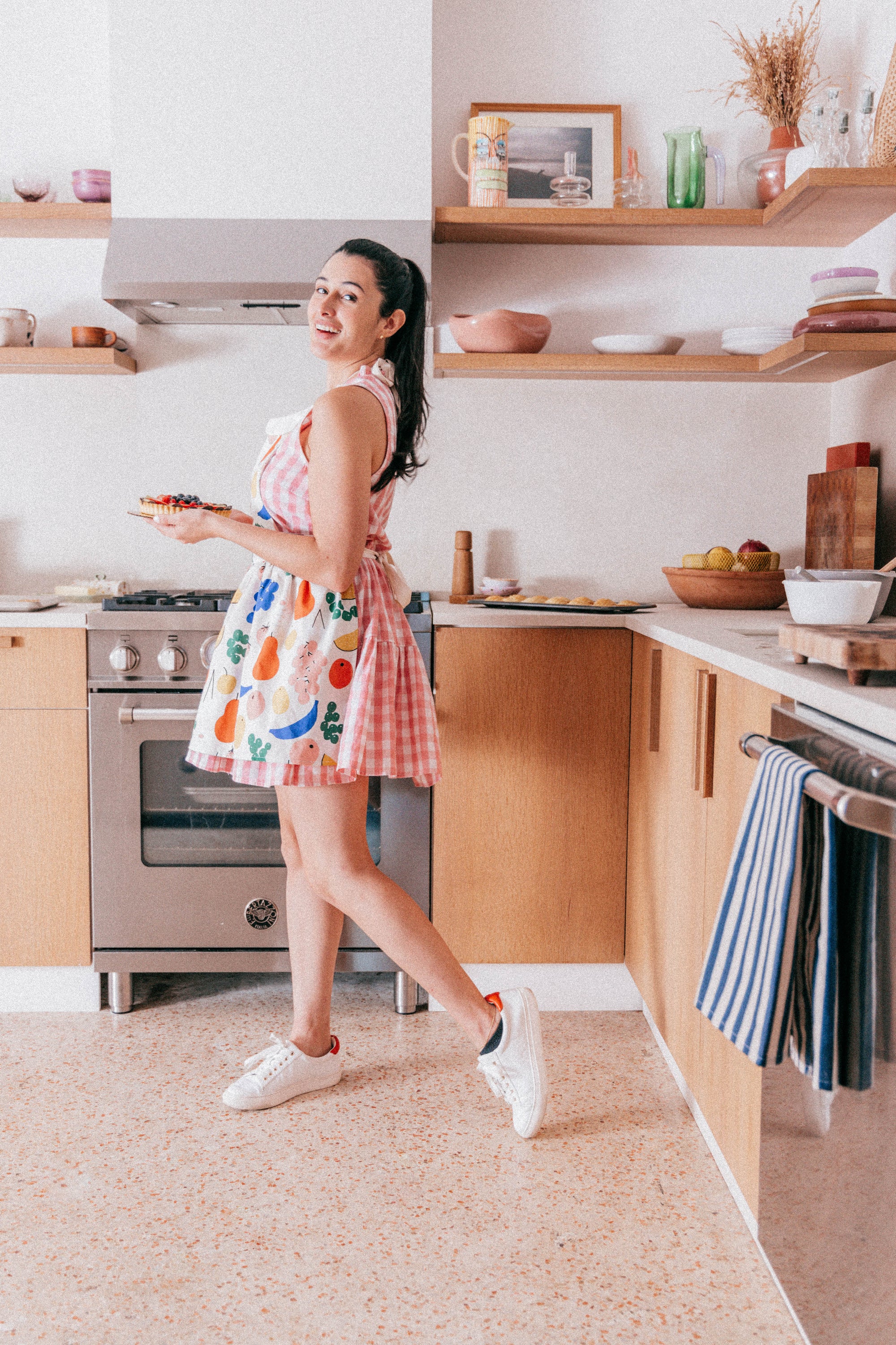 Retro Apron White Fruits Jennifer Bouron Print