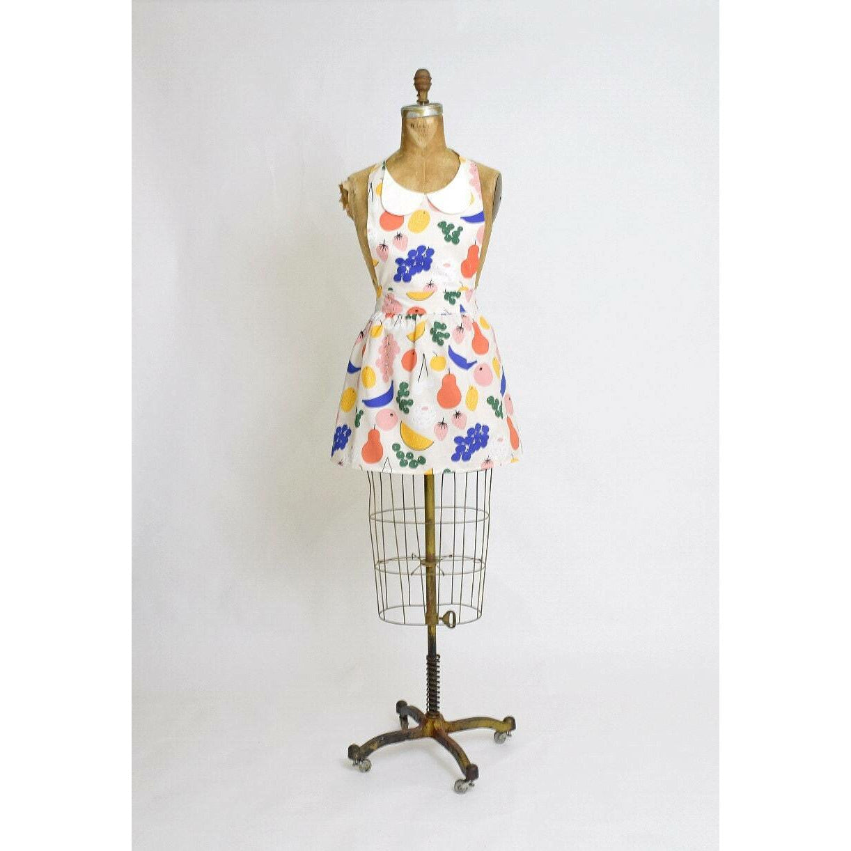Retro Apron White Fruits Jennifer Bouron Print