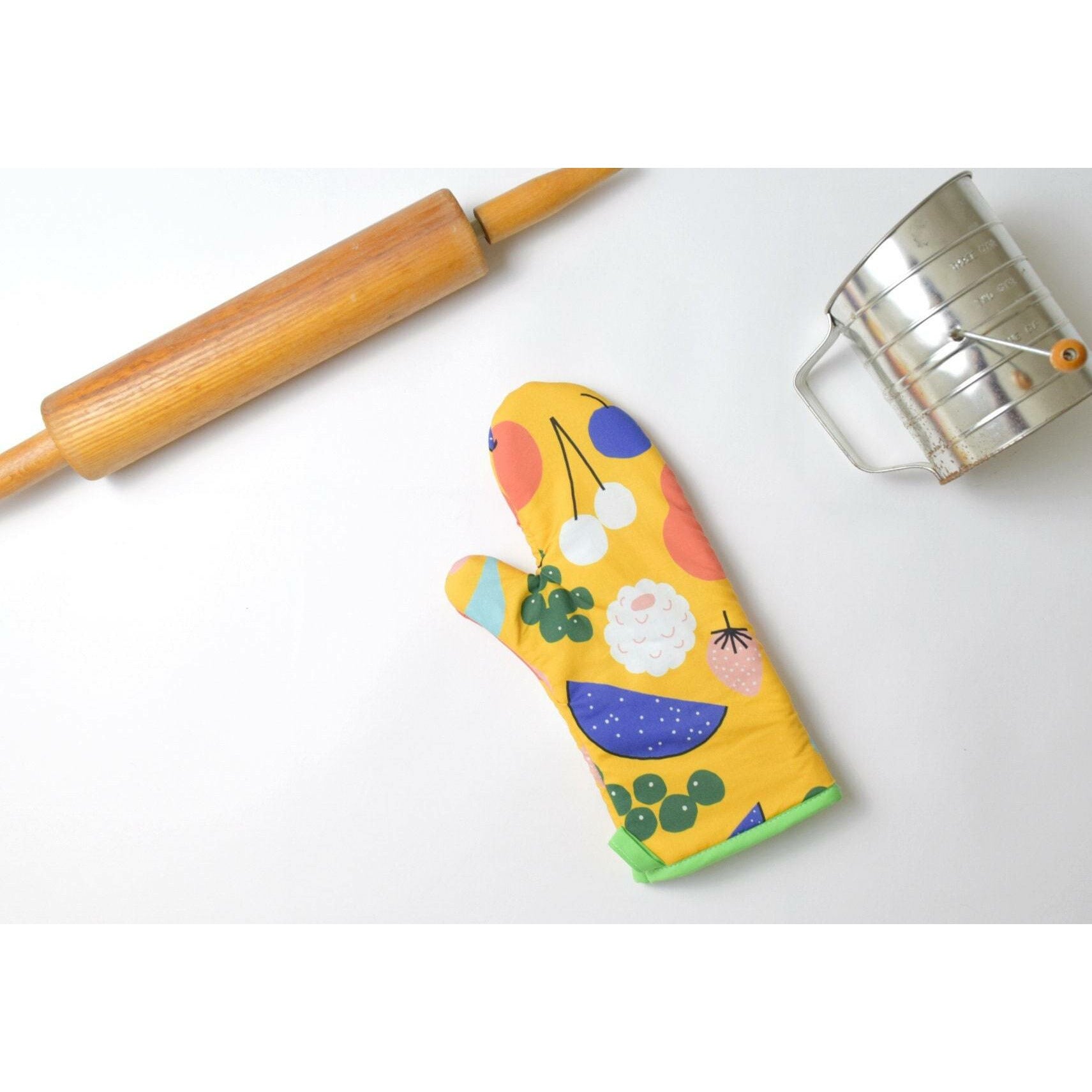 Handmade Oven Mitt Yellow Fruit Print